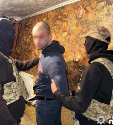 На Чернігівщині викрито потужну нарколабораторію та затримано ії організатора. ФОТО