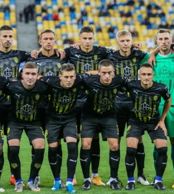Не все так просто? Більшість гравців Руху не хочуть переходити в Карпати