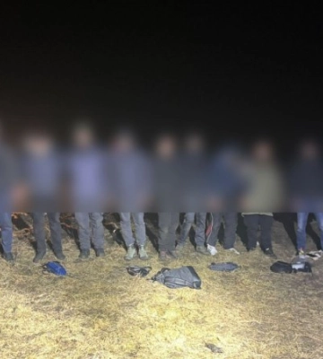 В Одеській області затримали бус з 11 чоловіками, які хотіли втекти у Молдову
