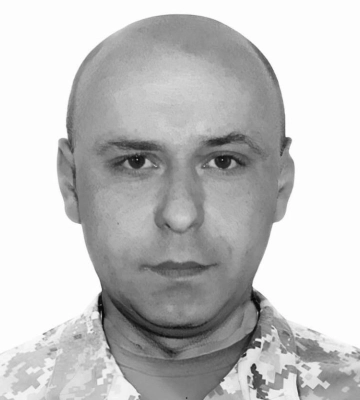 У Смілі попрощаються зі стрільцем, який загинув на Курщині
