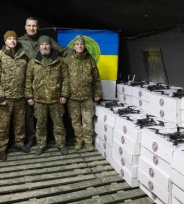 Ще 550 дронів бійцям 4-ї бригади Нацгвардії «Рубіж» передала громада Києва