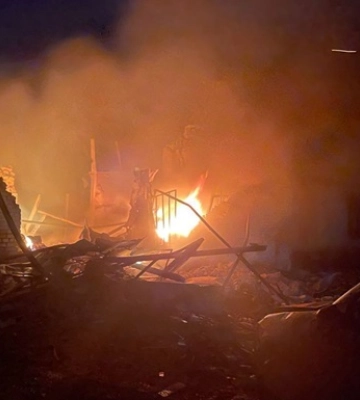 Від ворожих дронів вночі постраждали два райони Дніпропетровщини