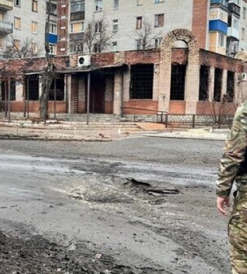 Доба на Донеччині: один загиблий і семеро поранених, пошкоджено житлові та інфраструктурні об’єкти. ФОТОрепортаж