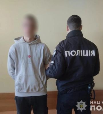 В Одесі підліток торгував наркотиками
