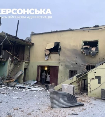 Росіяни обстріляли 47 населених пунктів на Херсонщині за добу: двох людей поранено і один загиблий
