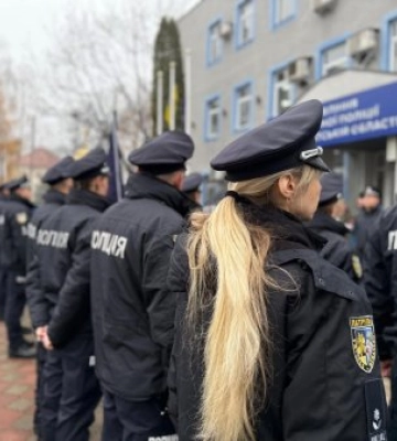 В патрульній поліції Закарпаття не вистачає співробітників, всіх охочих запрошують на службу