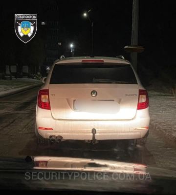 В комендантську годину у Вараші зловили п'яного водія