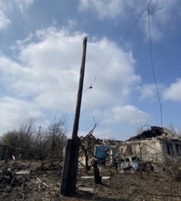 За добу енергетики ДТЕК повернули світло 6 тис. осель після обстрілів