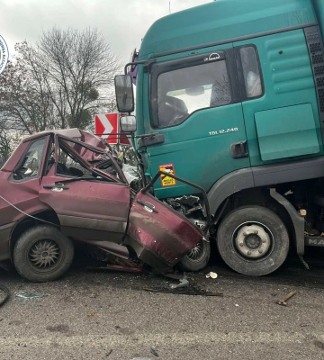 Смертельна ДТП на Черкащині: зіштовхнулись легковик та вантажівка