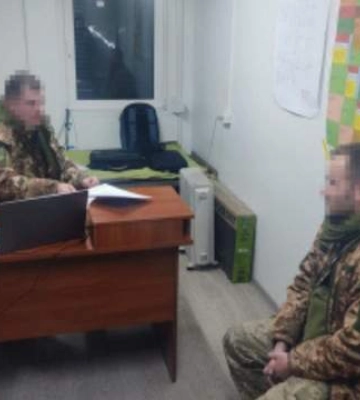 Пошел в СОЧ и подстрекал на это бойцов: ГБР задержало командира роты скандальной 155 ОМБР