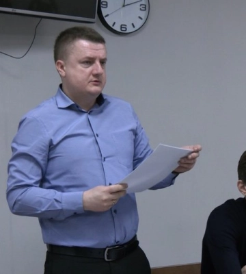 Двічі «зловили» на хабарі: у Луцьку судять інспектора митниці