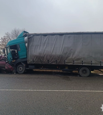 Смертельна ДТП на Черкащині: зіштовхнулись легковик та вантажівка