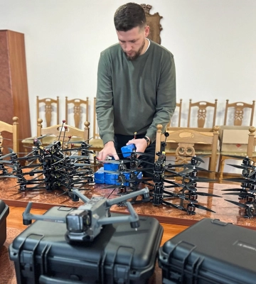 У Костополі запустили виробництво FPV-дронів