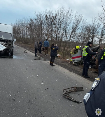Обставини ДТП із двома пораненими встановлює поліція Миколаївської області