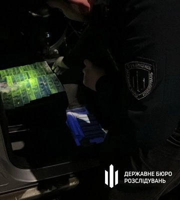 ДБР викрило схему заробітку на мобілізації у миколаївському центрі комплектування