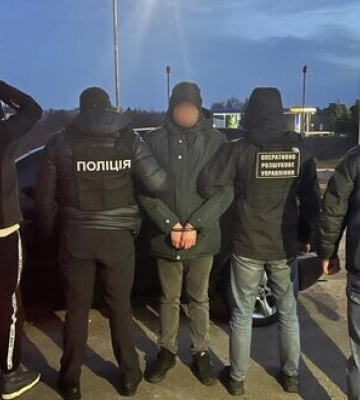 4 тис. доларів за незаконний перехід кордону: на Закарпатті затримали провідника, який організував незаконне переправлення, - ДПСУ.&amp;hellip;