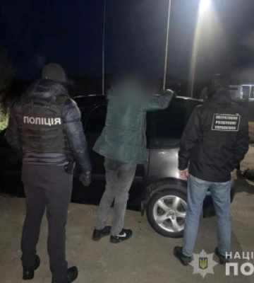 На Закарпатті поліцейські заблокували черговий канал переправлення військовозобов’язаних через кордон