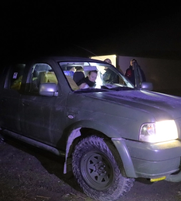 Шведські благодійники доставили до Тростянця автівку для ЗСУ