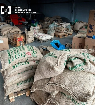 Нелегальний цех на Київщині виготовляв фальсифіковану каву світових брендів