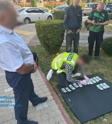 У Києві судитимуть експроректора університету, який за $2000 обіцяв військовозобов’язаному допомогти зі вступом до аспірантури