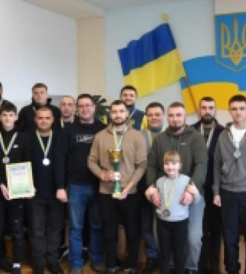 Доросла та юнацька футбольні команди з Гощі вибороли призові місця у відкритому чемпіонаті Рівненщини