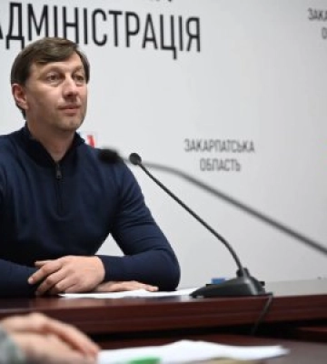 Закарпаття – абсолютний лідер серед регіонів країни за кількістю оформлених id-карток та закордонних паспортів у 2024 роц
