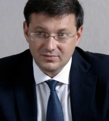 Мэра Броваров будут судить за элитное авто жены