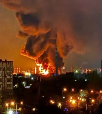 Удар дронів ЗСУ по нафтобазі: в Енгельсі запроваджено режим надзвичайної ситуації 