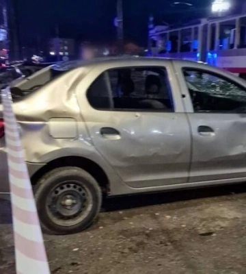 Удар РФ по Запоріжжю: парамедики поліції врятували п'ятьох людей 