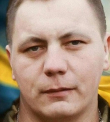 Понад рік вважався зниклим безвісти: у Горохові попрощаються із воїном Олександром Юрчуком