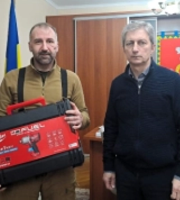 Ковельська громада передала на фронт необхідні інструменти для захисників