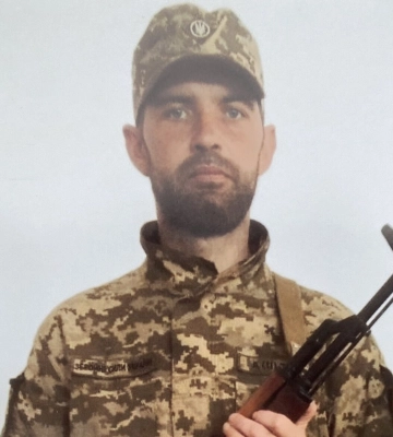 Відзнаку “За заслуги перед містом Канів” присвоїли загиблому військовому