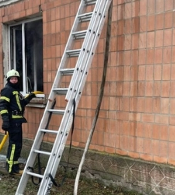 У Луцькому районі посеред дня горів житловий будинок 