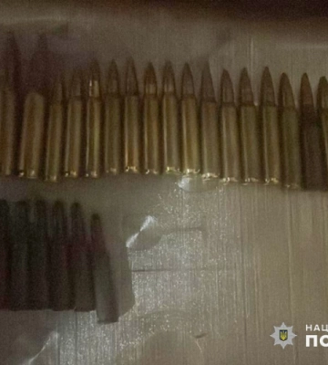У Чернівцях викрили чоловіка, який зберігав боєприпаси