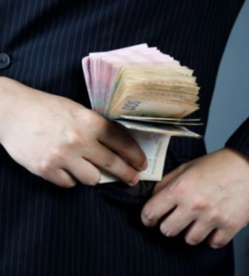 Робота, яка приносить до 200 000 грн: кого шукають у Дніпрі на найбільш оплачувані вакансії