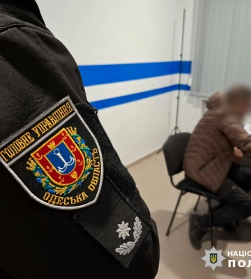 Житель Білгорода-Дністровського пограбував співмешканку знайомого і катався п’яний на автівці