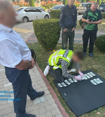 У Києві судитимуть проректора вишу, який за гроші обіцяв ухилянту вступ до аспірантури