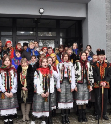 На Верховинщині під час розколяди провели благодійний збір