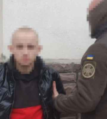 На Вінниччині 18-річний юнак підпалив авто волонтера за завданням російських спецслужб