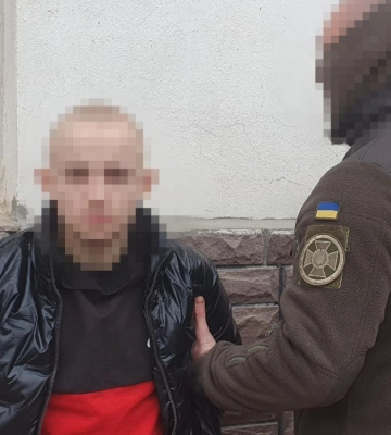 На Вінниччині 18-річний юнак підпалив авто волонтера за завданням російських спецслужб