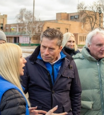Заступник генсека ООН відвідав прифронтову громаду на Харківщині