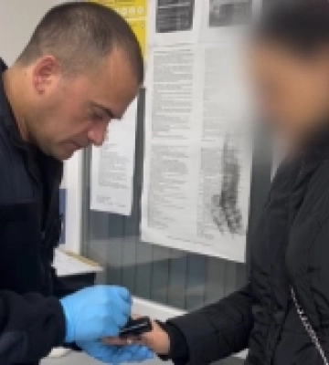 Цивільне подружжя з Ізмаїла постане перед судом за підпал двох автомобілів