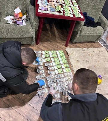 Подружжя з Рівненщини незаконно переправило за кордон 43 чоловіки призовного віку