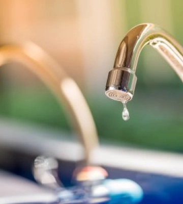 Через аварію на водогоні в Ужгороді відключили водопостачання