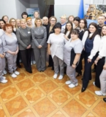 Олена Зеленська відвідала в Одесі Український медичний центр реабілітації матері та дитини