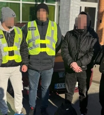 Затримано чотирьох паліїв, які полювали за автівками військових на Київщині