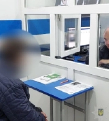 Житель Білгорода-Дністровського, який торгував наркотичними засобами та сильнодіючими ліками, отримав обвинувальний вирок суду