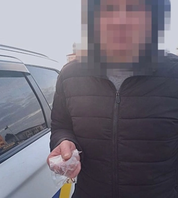 Похитил обручальное кольцо погибшего защитника: работнику морга объявлено подозрение