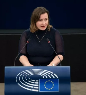 Вікторія Ференц виступила за права закарпатських угорців у Європарламенті