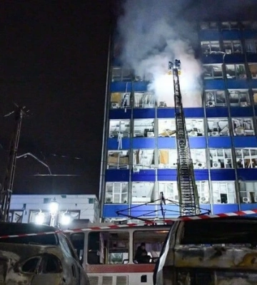У Запоріжжі завершено пошуково-рятувальні роботи: 13 загиблих, 33 поранених